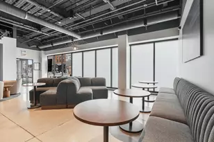 2211 N Milwaukee Ave, Chicago, IL 60647 - Photo 10