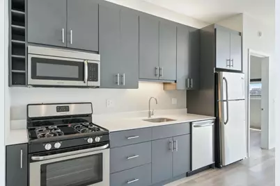 2211 N Milwaukee Avenue #307, Chicago, IL 60647 - Photo 2