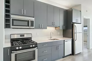 2211 N Milwaukee Ave, Chicago, IL 60647 - Photo 2