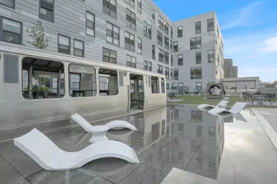 2211 N Milwaukee Avenue #307, Chicago, IL 60647 - Photo 14