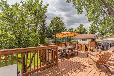 106 N Kenilworth Avenue, Mount Prospect, IL 60056 - Photo 38