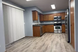 5404 Glenbrook Trail, McHenry, IL 60050 - Photo 12