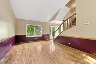 3S171 Lakeview Ct, Warrenville, IL 60555 - Photo 6