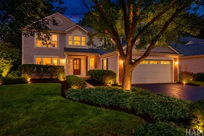 72 Julie Lane, Vernon Hills, IL 60061 - Photo 2