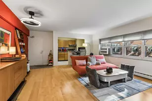 4970 N Marine Dr, Chicago, IL 60640 - Photo 4