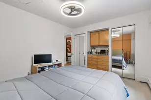 4970 N Marine Dr, Chicago, IL 60640 - Photo 10