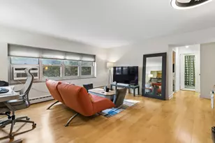 4970 N Marine Dr, Chicago, IL 60640 - Photo 2