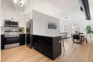 3323 N Paulina St, Chicago, IL 60657 - Photo 4