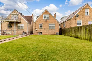8614 S Prairie Ave, Chicago, IL 60619 - Photo 22