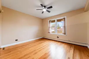 8614 S Prairie Ave, Chicago, IL 60619 - Photo 8