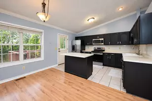 3 Nicole Ct, Bloomington, IL 61701 - Photo 16