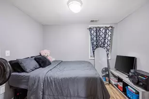 3823 W Lexington St, Chicago, IL 60624 - Photo 14