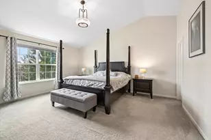 1979 Newberry Ln, Hoffman Estates, IL 60192 - Photo 14
