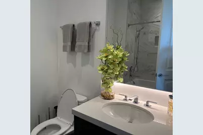 363 E Wacker Drive #5001, Chicago, IL 60601 - Photo 8
