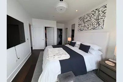 363 E Wacker Drive #5001, Chicago, IL 60601 - Photo 12