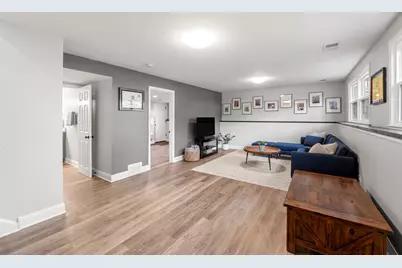 706 E Golf Road, Libertyville, IL 60048 - Photo 16