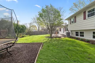 706 E Golf Rd, Libertyville, IL 60048 - Photo 30