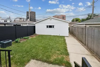 2915 N Rockwell Street, Chicago, IL 60618 - Photo 32