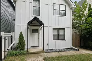 2915 N Rockwell St, Chicago, IL 60618 - Photo 1
