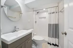 2915 N Rockwell St, Chicago, IL 60618 - Photo 28