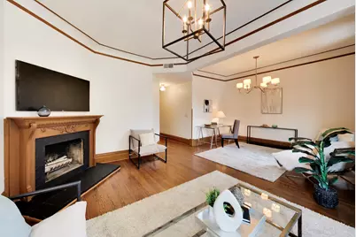 4004 N Clarendon Avenue #2, Chicago, IL 60613 - Photo 4