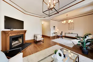 4004 N Clarendon Ave, Chicago, IL 60613 - Photo 4