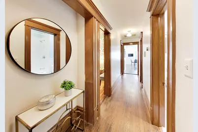 4004 N Clarendon Avenue #2, Chicago, IL 60613 - Photo 6