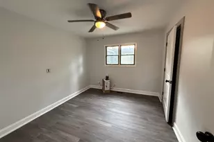320 Sioux St, Park Forest, IL 60466 - Photo 18