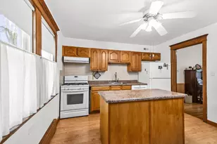 1624 Spencer Ave, Wilmette, IL 60091 - Photo 6