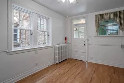 1240 S Maple Avenue, Berwyn, IL 60402 - Photo 12