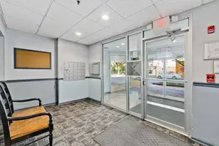 8000 Kilpatrick Ave, Skokie, IL 60076 - Photo 24