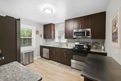 7639 Laramie Avenue, Skokie, IL 60077 - Photo 6