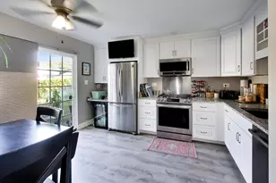 116 E Grove St, Lombard, IL 60148 - Photo 8