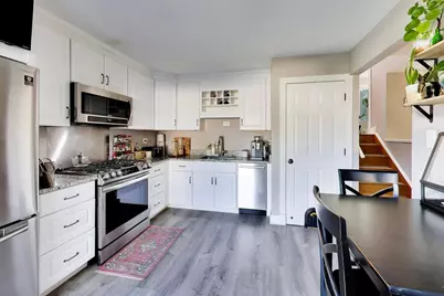 116 E Grove Street, Lombard, IL 60148 - Photo 10