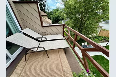 2638 Central Park Avenue, Evanston, IL 60201 - Photo 22