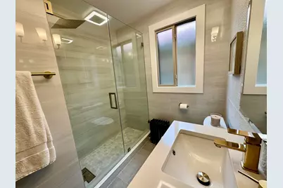 2638 Central Park Avenue, Evanston, IL 60201 - Photo 30