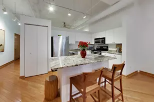 333 W Hubbard St, Chicago, IL 60654 - Photo 6
