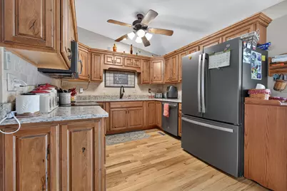 2024 Woodhavens Drive, Bloomington, IL 61701 - Photo 8