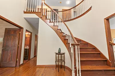 1130 New Trier Court, Wilmette, IL 60091 - Photo 4
