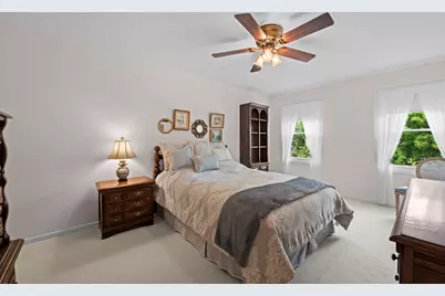 2017 N Charter Point Drive, Arlington Heights, IL 60004 - Photo 12