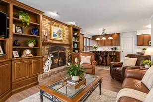 317 Beech Ct, Naperville, IL 60540 - Photo 8