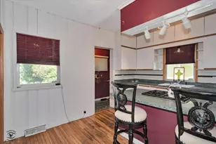 9608 S Longwood Dr, Chicago, IL 60643 - Photo 16