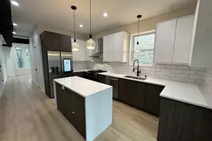 1721 W Pierce Ave, Chicago, IL 60622 - Photo 8