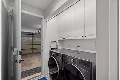 1051 W Lill Avenue, Chicago, IL 60614 - Photo 24