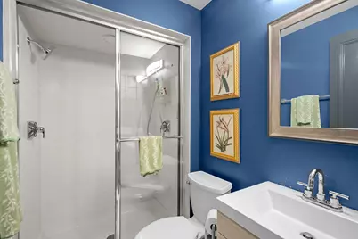1051 W Lill Avenue, Chicago, IL 60614 - Photo 22