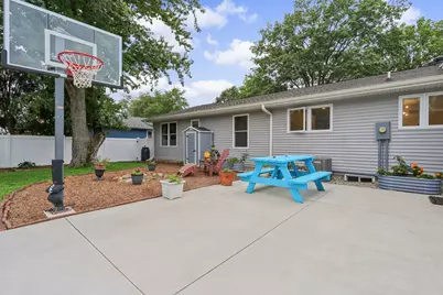 2204 Plymouth Drive, Champaign, IL 61821 - Photo 34
