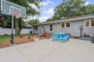 2204 Plymouth Dr, Champaign, IL 61821 - Photo 34
