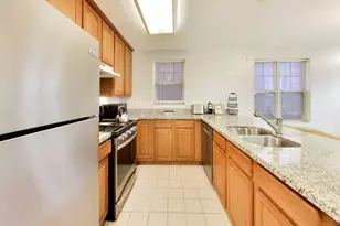 651 W Division St, Chicago, IL 60610 - Photo 8