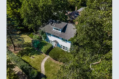 590 Willow Road, Winnetka, IL 60093 - Photo 2