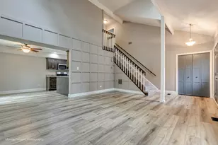 15712 Danford Ln, Orland Park, IL 60462 - Photo 8